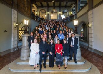 El MCD rinde homenaje a los trabajadores del Palacio Nacional de la Cultura