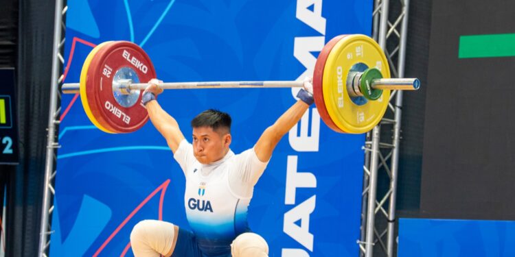 Parque Kevin Cordón rinde homenaje a Henry Esquivel, triple medallista en Juegos Centroamericanos
