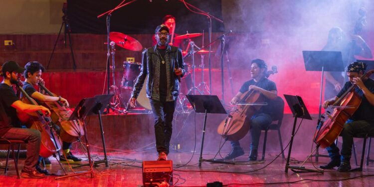 Rock en Chelo: OSN y Giovanni Pinzón conquistaron el Conservatorio Nacional de Música