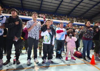 Afición vive una noche inolvidable durante el partido de Guatemala vs Panamá en el Parque Erick Barrondo