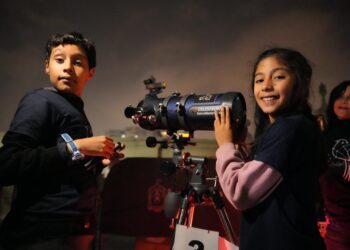 Ministerio de Cultura y Deportes abre el parque Erick Barrondo para Noche de las Estrellas 2025