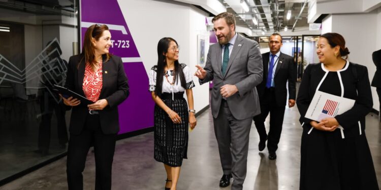 MCD, UVG y Embajada de EE. UU. presentan resultados de proyecto de protección arqueológica en la Costa Sur