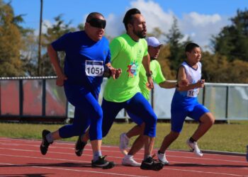 Paraatletismo se apodera de la pista de tartán del Parque Erick Barrondo