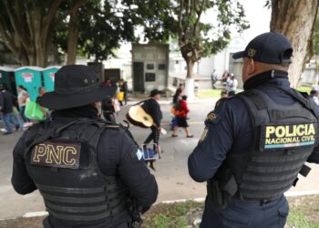 Despliegue policial garantiza seguridad este Día de Todos los Santos