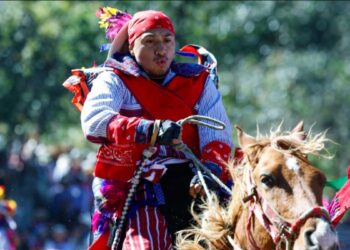 “Juego de Gallos”: una carrera a caballo llena de simbolismo, resistencia y muestra viva del pueblo maya Mam