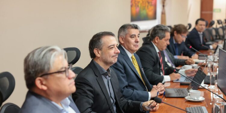 Minfin y Banco Mundial inician diseño del nuevo SIAF