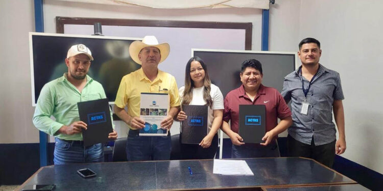 Productores de Estanzuela avanzan en proceso de organización legal