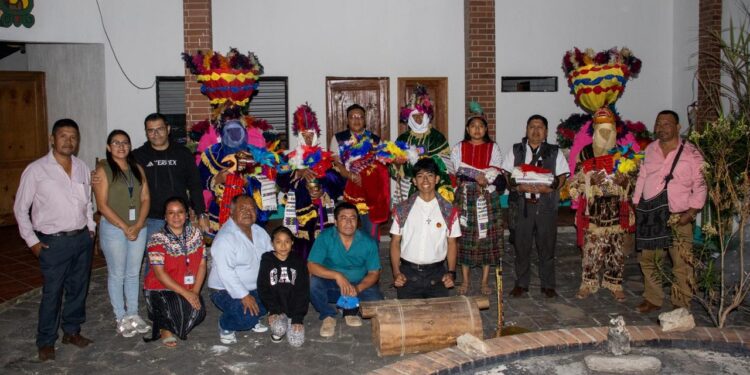Con apoyo del Ministerio de Cultura y Deportes se revitaliza la danza ancestral Rabinal Achi