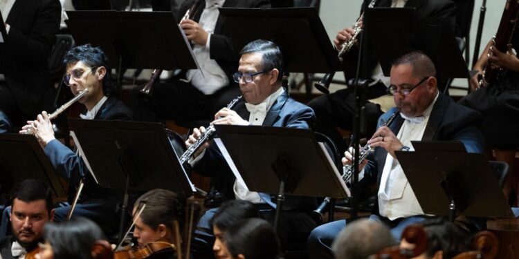 ¿Dónde escuchar música sinfónica guatemalteca? Lunes de “Voces Sinfónicas” en Radio Faro Cultural