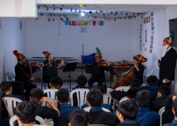 Cuarteto Primavera cierra gira 2025 con “Navidad para Todos” ante jóvenes de la SBS