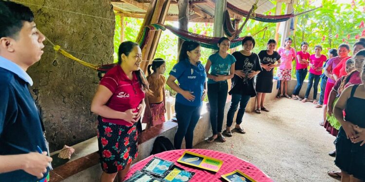 Identidad Ch’orti’: Mujeres de Camotán concluyen taller del MCD para preservar el idioma maya