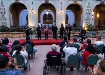 El Cascanueces y Más: El Quinteto Xocomil cerró con éxito el Festival de Música de Cámara en el Palacio Nacional