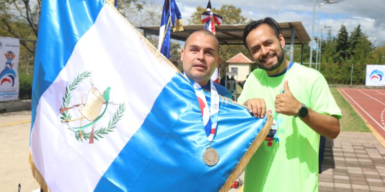 Bryan Solares y Alexander Jiménez brillaron en el Festival Paradeportivo Centroamericano Guatemala 2025