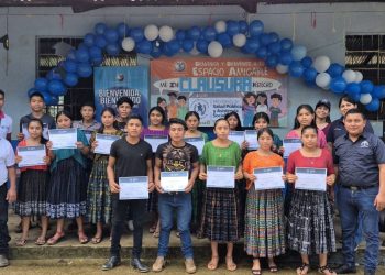 Jóvenes de Lanquín, Alta Verapaz, concluyeron con jornadas de capacitación en salud a través de Espacios Amigables