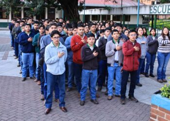 ENCA da la bienvenida a 612 estudiantes del Ciclo I 2026