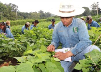 ENCA mantiene firme compromiso con la formación y la agricultura sostenible