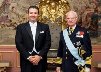 Embajador de Guatemala en Suecia presenta cartas credenciales al Rey Carlos XVI Gustavo