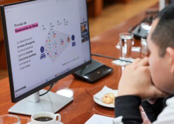 Minfin conforma red de innovadores y da primer paso hacia su laboratorio de innovación