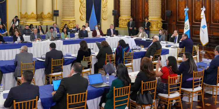 Reafirman compromiso con el desarrollo económico durante primera reunión 2026 del GABECO