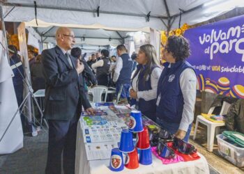 Informe Abierto al Pueblo: una jornada de encuentro ciudadano en la Concha Acústica