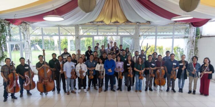 La Orquesta Sinfónica Regional de Occidente se prepara para su primera presentación