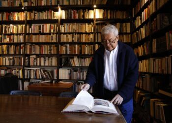 «Crecí entre libros»: Adolfo Méndez Vides, Premio Nacional de Literatura “Miguel Ángel Asturias” 2025