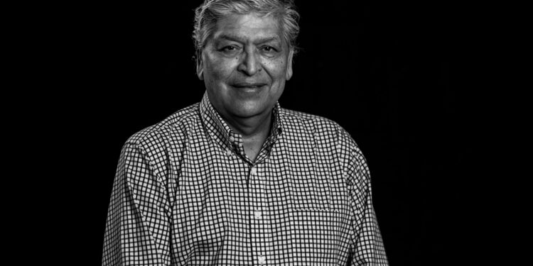 Maestro Edgar Quiñónez recibe homenaje póstumo en el Centro Cultural “Miguel Ángel Asturias”