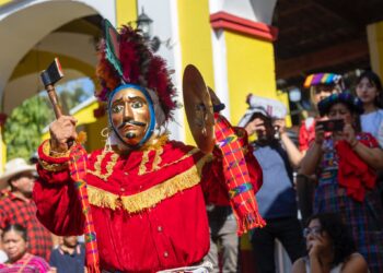 ¿Cómo se desarrolla el Rabinal Achi?