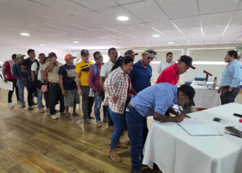 Acuerdan períodos de veda en el área continental de Izabal