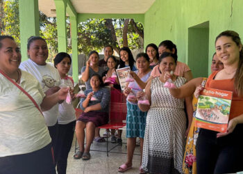 En Jutiapa impulsan la elaboración de vitaminas y desparasitantes para aves de traspatio