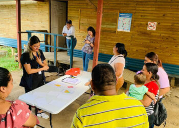 Entre juegos y consejos, madres fortalecen la alimentación de sus hijos en Retalhuleu