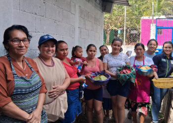 Familias de Villa Canales diversifican su alimentación con tortillas nutritivas