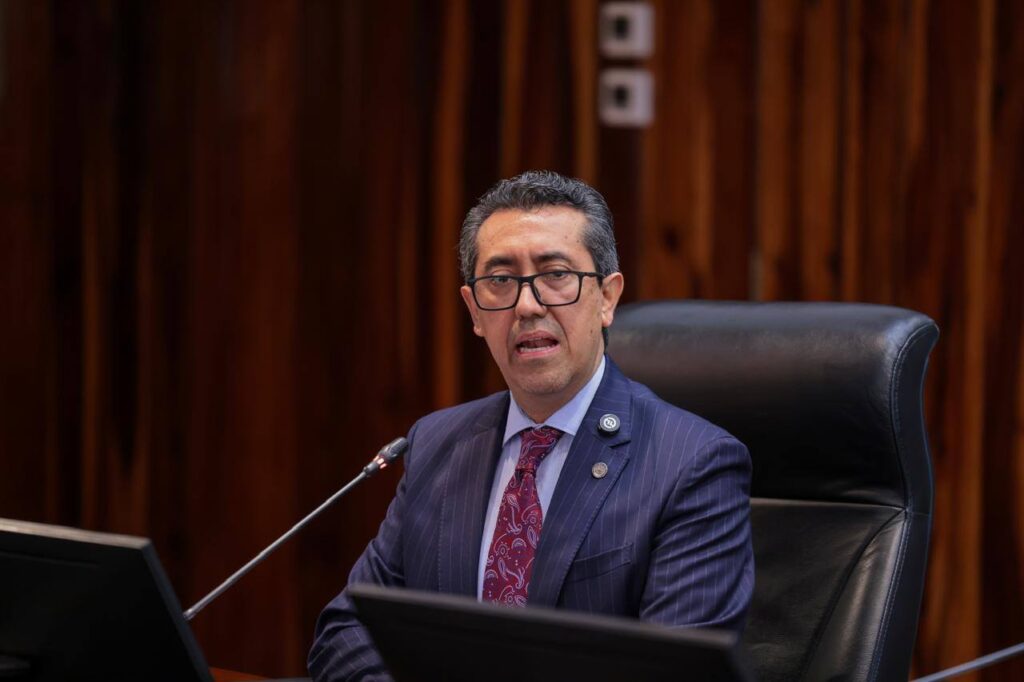 El ministro de Finanzas Públicas, Jonathan Menkos Zeissig participó en la primera reunión de trabajo con los delegados del FMI.