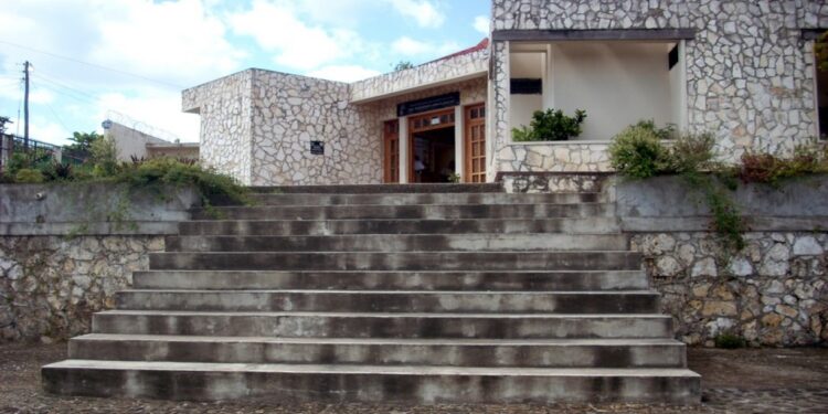 Conoce al Museo Regional del Sureste de Petén Dr. Juan Pedro Laporte Molina