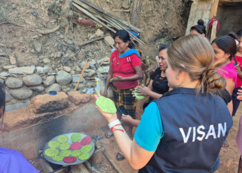 Promueven el plato saludable y la olla familiar en comunidad de Chiquimula
