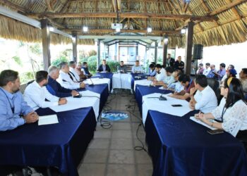 Reafirman prioridades institucionales y ruta para fortalecer la extensión rural