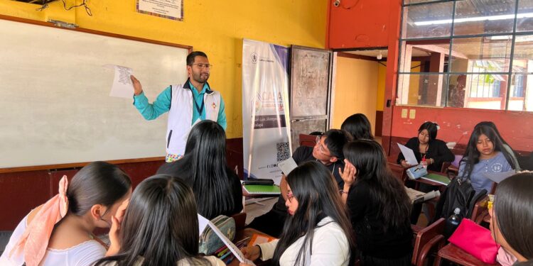 San Luis Jilotepeque: estudiantes participan en taller “Dibujando por la Paz”