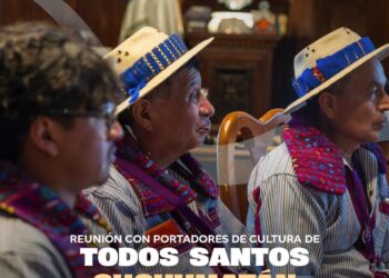 Reunión con portadores de cultura de Todos Santos Cuchumatán