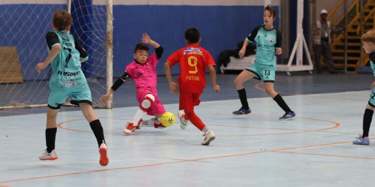 Guatemala fortalece la integración regional a través del futsal