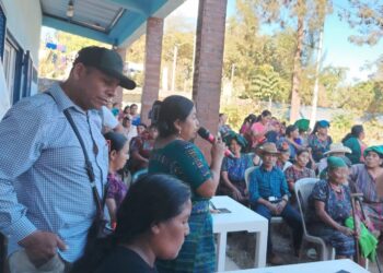 Promotores culturales fortalecen conocimientos sobre la danza del Rabinal Achi en Baja Verapaz