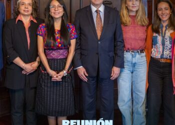 Reunión con el embajador de Francia en Guatemala