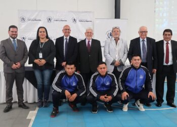 “Luchando por tu Barrio”: El programa de academias gratuitas del Ministerio de Cultura y Deportes y la Federación Deportiva Nacional de Luchas