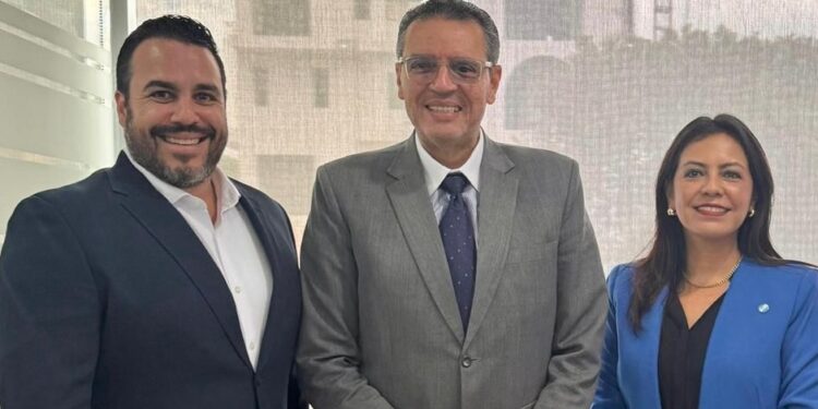 MINEX promueve intercambio de experiencias con cámaras empresariales en República Dominicana