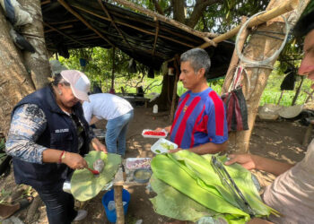 Aprenden nuevas formas de preparar tilapia en Santa Rosa