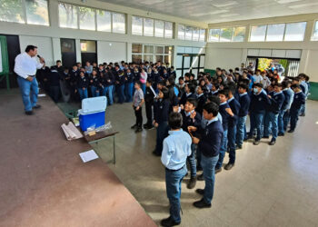 Estudiantes de la EFA de San Marcos conocen cómo prevenir el Gusano Barrenador