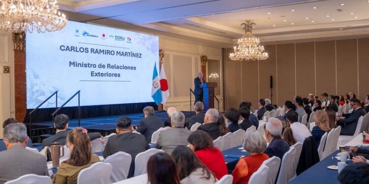 Canciller Martínez Alvarado participa en Foro Económico Guatemala-Japón