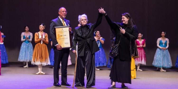 Ballet Nacional de Guatemala “Christa Mertins” celebra 90 años de arte, pasión y dedicación de la Primera Dama de la Danza