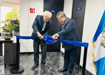 Más de 19,000 guatemaltecos se beneficiarán con nuevos Centros de Impresión de Pasaportes en México