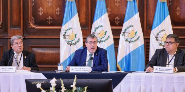 El presidente, Bernardo Arévalo lideró la reunión del pasado viernes 27 de mayo.