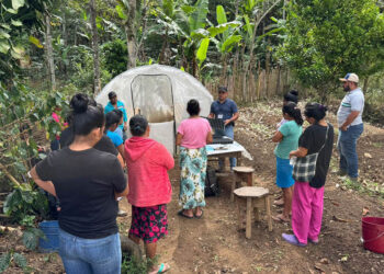 Piloneras fortalecen la agricultura familia en cuatro comunidades de Zacapa